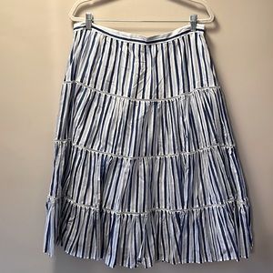 J Crew fabulous blue and white full skirt 100% cotton lined midi length size L.